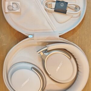 Bose QuietComfort Ultra Headphones OPEN BOX 44 - Thumbnail Image 1