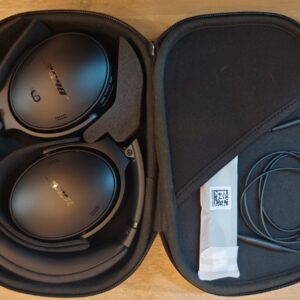 Bose QuietComfort Headphones Open Box 53 - Thumbnail Image 2